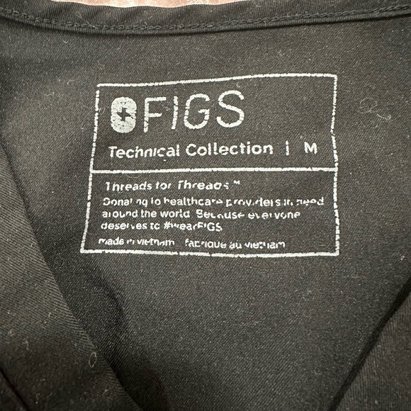 Figs Catarina One-Pocket Scrub Top - Picture 2 of 5